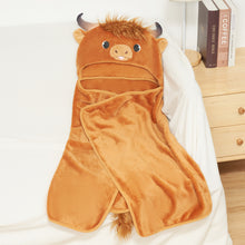 Afbeelding in Gallery-weergave laden, Scottish Highland Cow Cattle Wearable Hooded Blanket for Kid