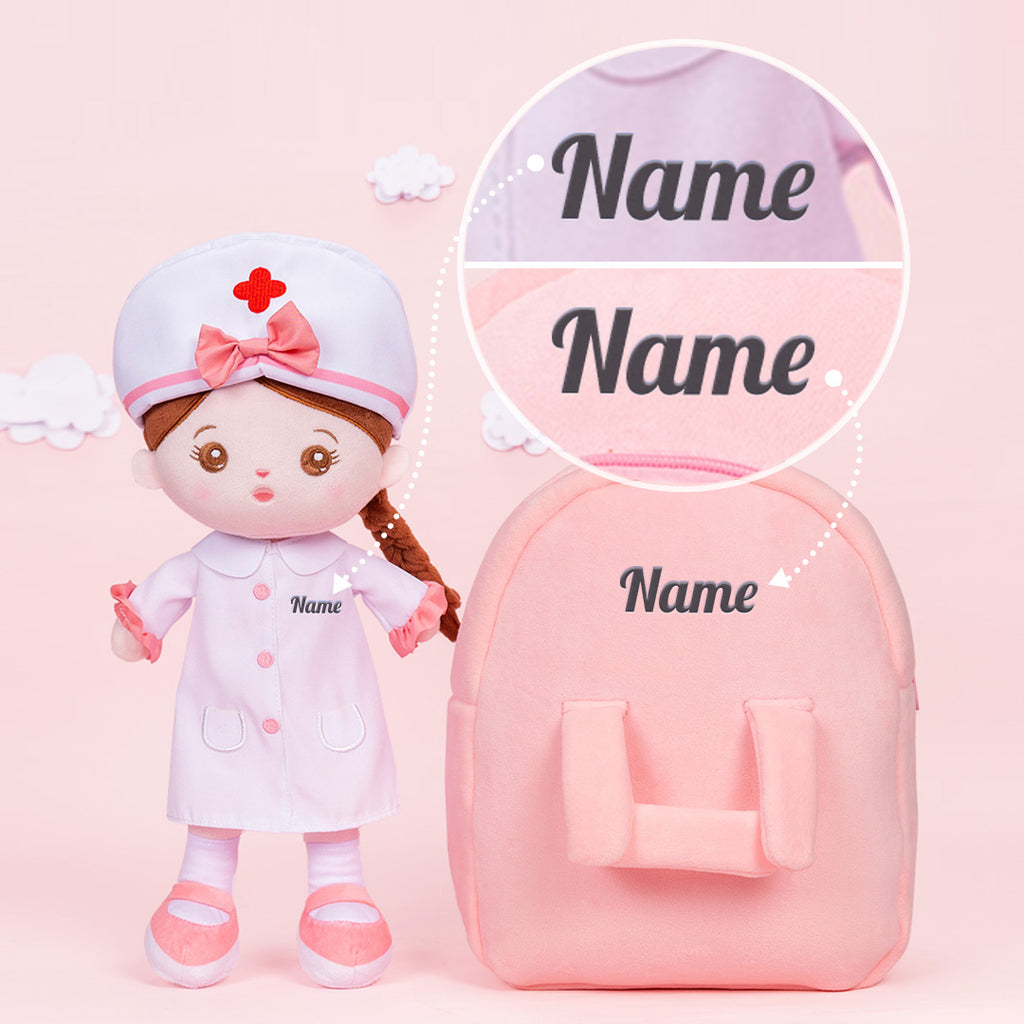 Muñeca de niña de peluche de enfermera personalizada