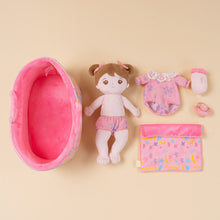 Cargar imagen en el visor de la galería, Muñeca de bebé niña de felpa con posición sentada rosa personalizada