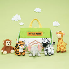 Cargar imagen en el visor de la galería, Personalized Portable Fun Plush Zoo House Set