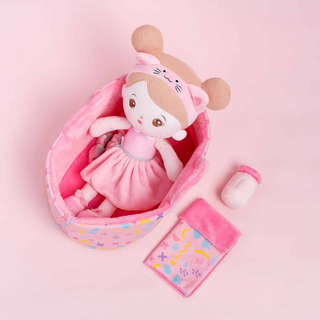 Muñeca de niña de peluche de gato rosa personalizada