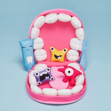 Indlæs billede til gallerivisning Children Dental Health Enlightenment Toothbrushing Plush Toy Kit