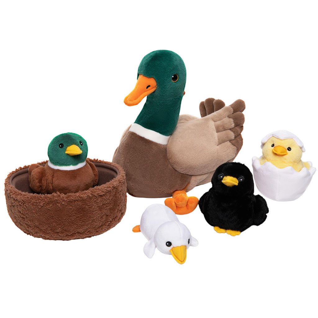 Duck Family, Duck Nest Plush Toy With 4 Little Ducklings Inside