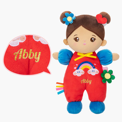 Mini muñeca de niña de peluche en tono de piel marrón personalizada